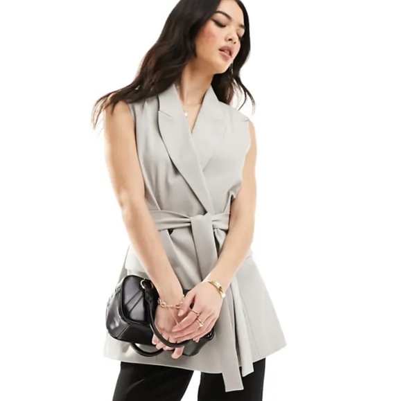 ASOS Sleeveless Tailored Blazer - Picture 1 of 3